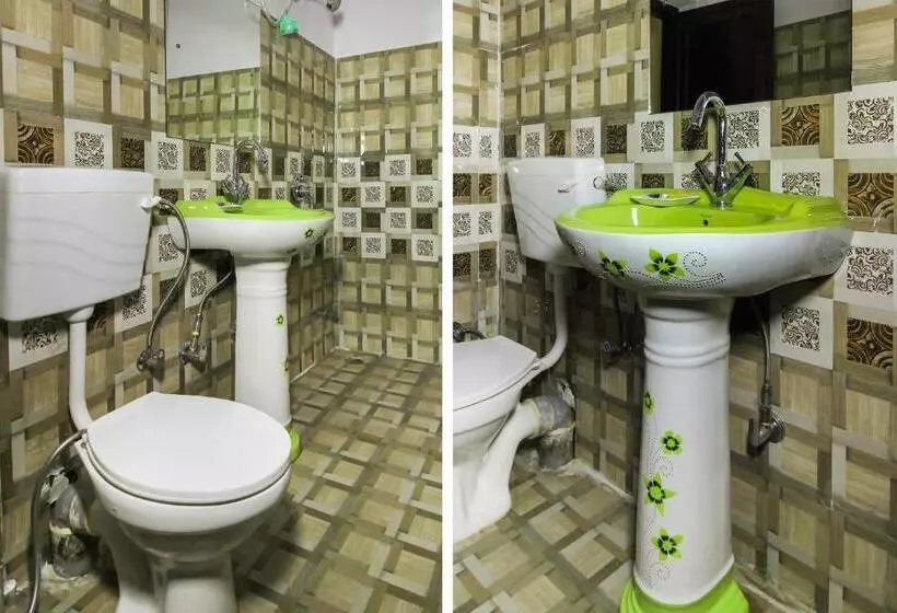 هتل Mehraz Residency