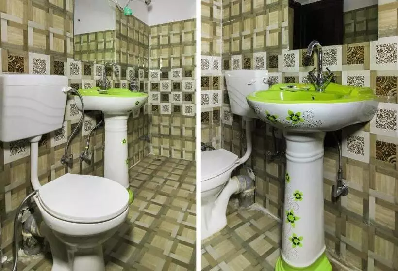 هتل Mehraz Residency