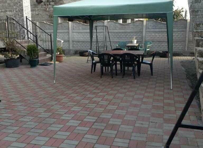 هتل Guest House Luka