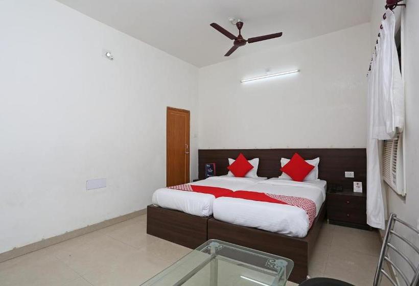 בית מלון כפרי Oyo 10508 Aditi Guest House
