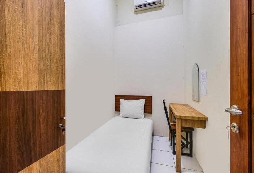 Hotel Spot On 2451 Camel Residence