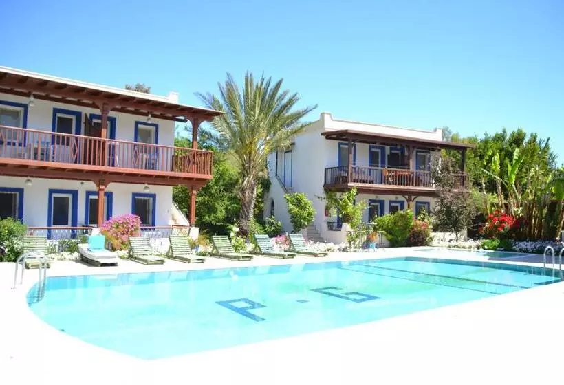 Paradise Gümüşlük