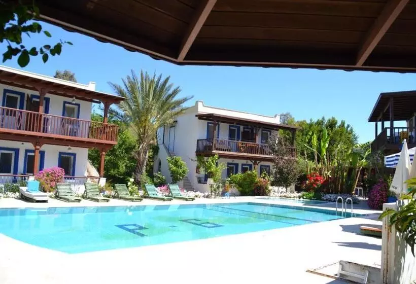 Paradise Gümüşlük