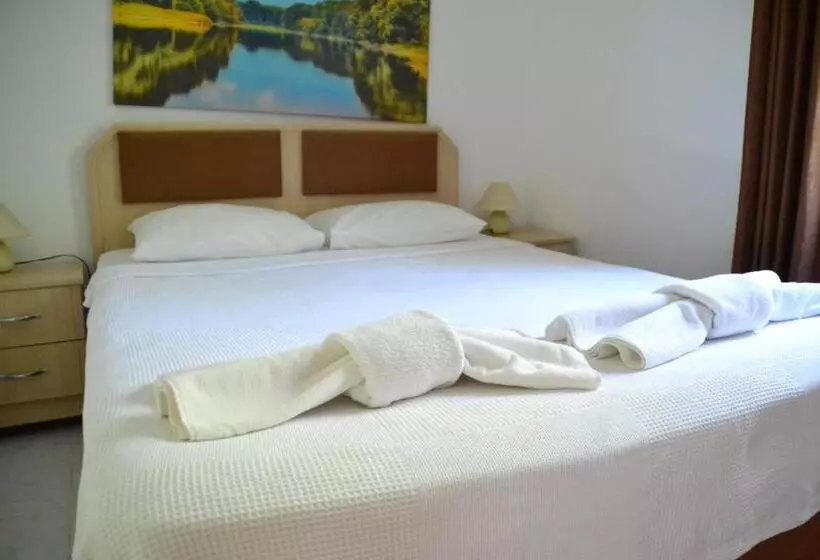 Paradise Gümüşlük