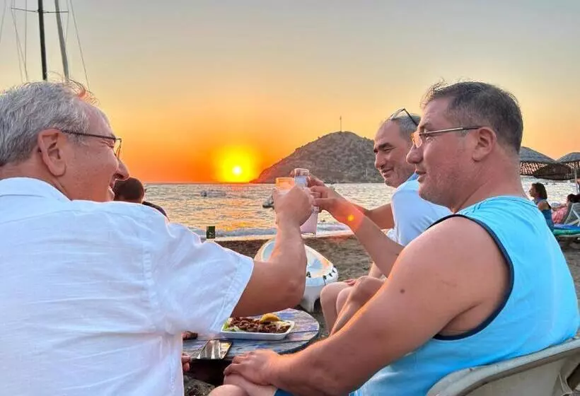 Paradise Gümüşlük