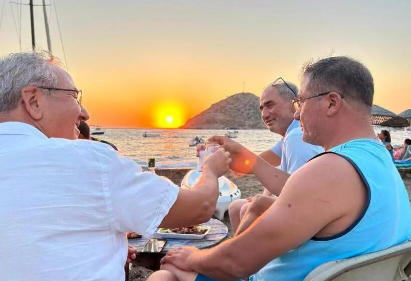 Paradise Gümüşlük