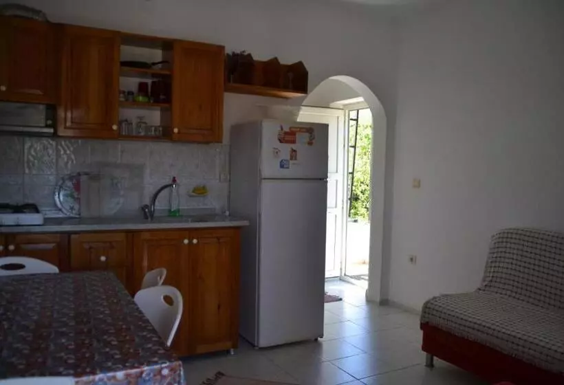 Paradise Gümüşlük