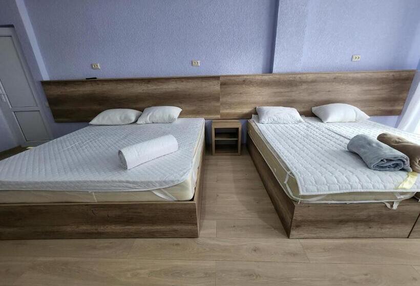 پانسیون Black Sea House Georgia