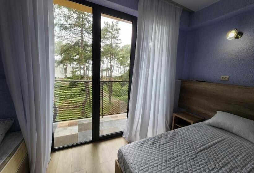 پانسیون Black Sea House Georgia