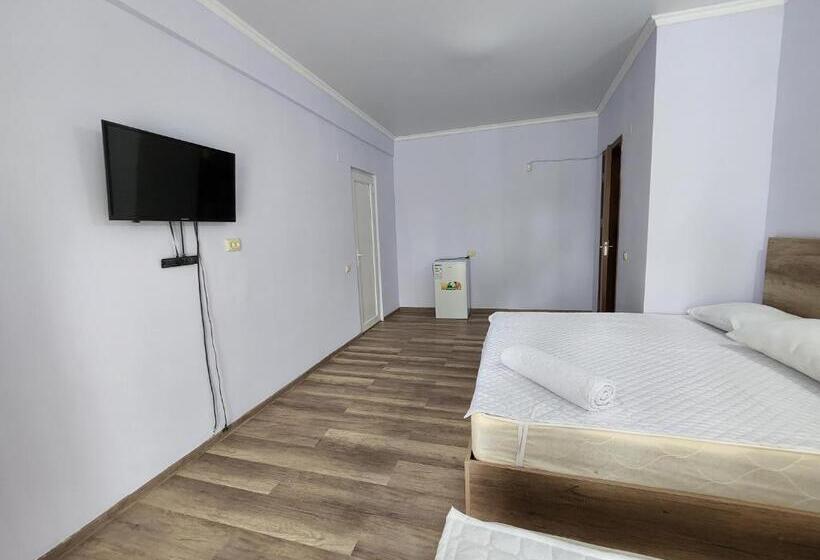 پانسیون Black Sea House Georgia