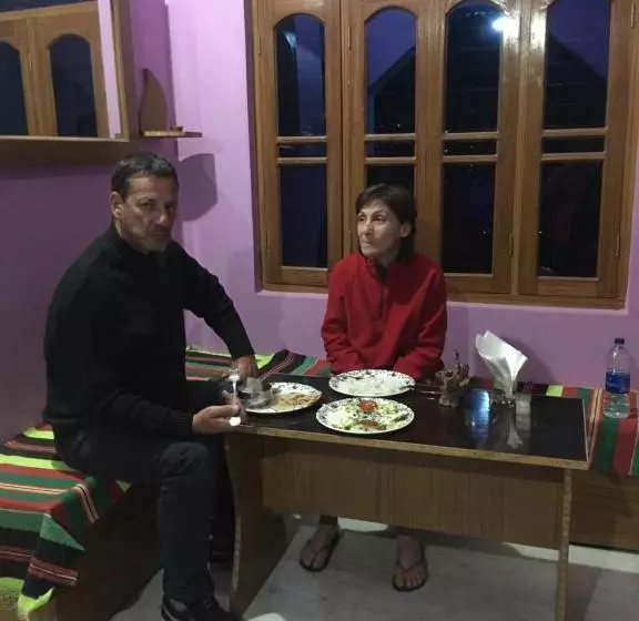 ペンション Chéri Home Stay