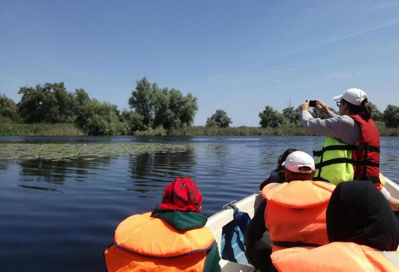 ペンション Gorgova Inn