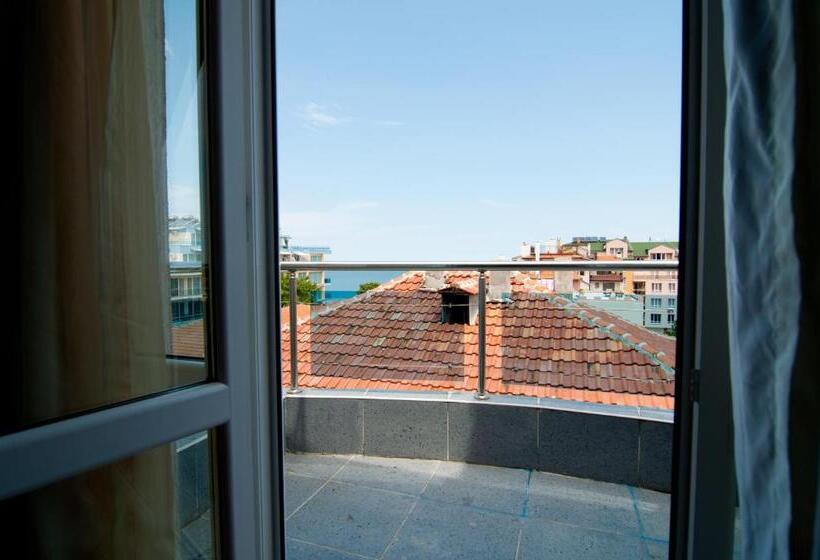 ペンション Guest House Hiora