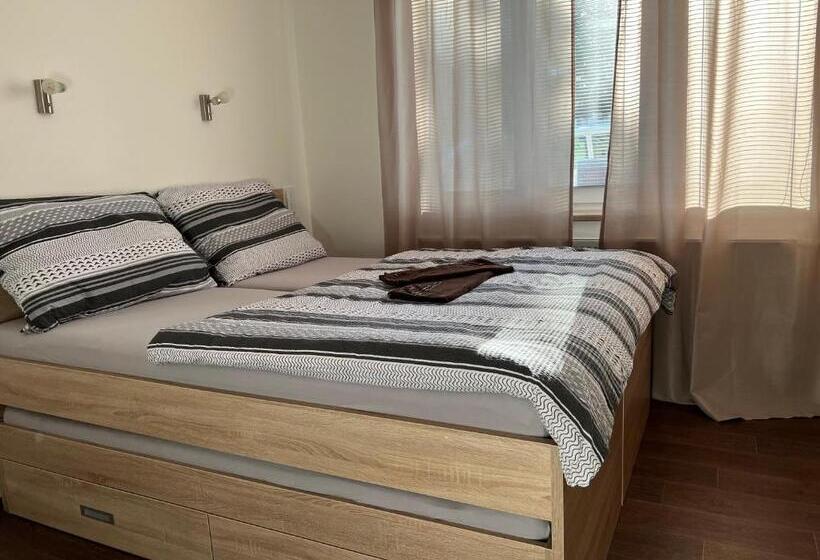 펜션 Penzion Na Rozcestí