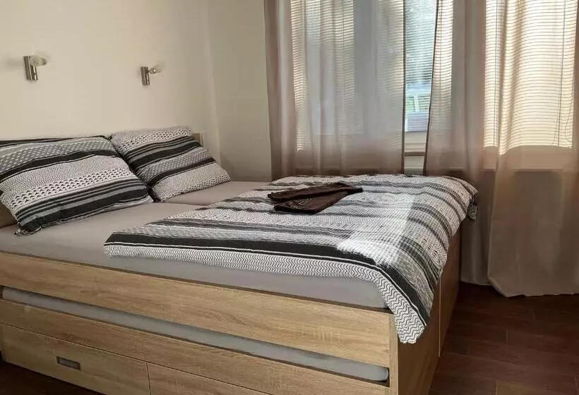 ペンション Penzion Na Rozcestí