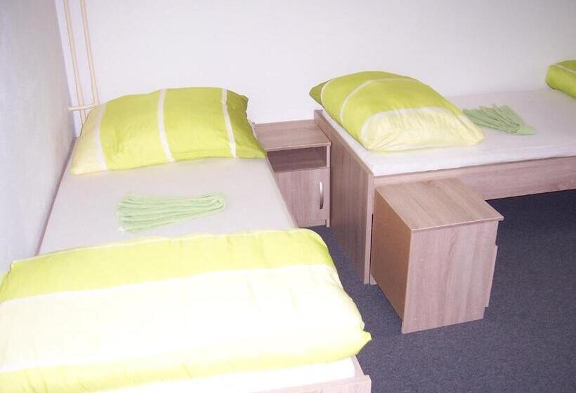 펜션 Penzion Na Rozcestí