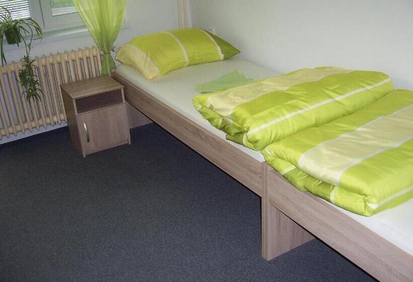 펜션 Penzion Na Rozcestí