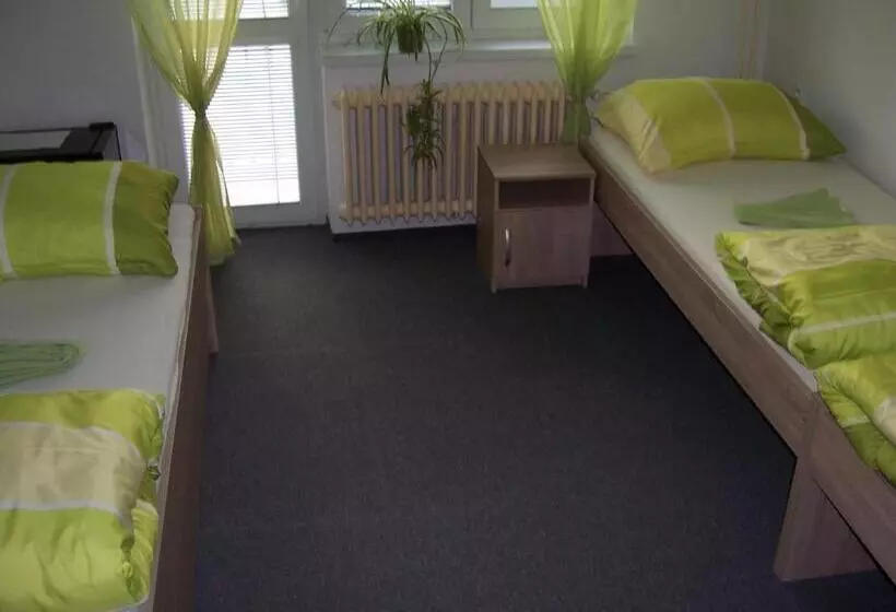 ペンション Penzion Na Rozcestí