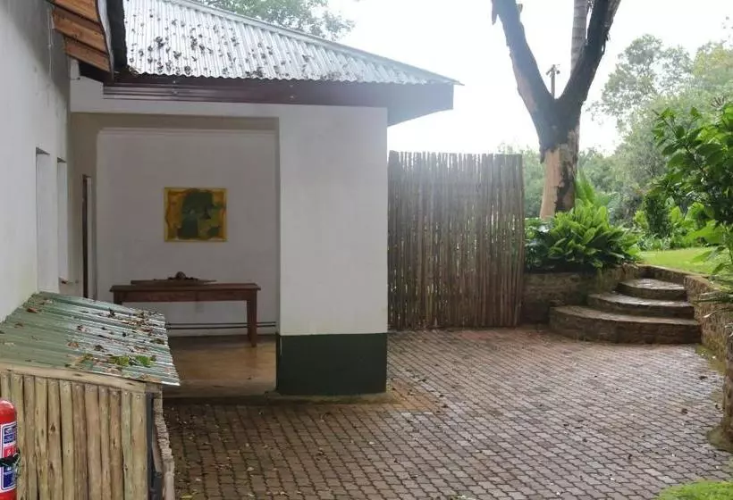 پانسیون Softwaters Guesthouse Cottages