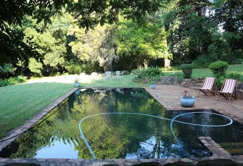 پانسیون Softwaters Guesthouse Cottages