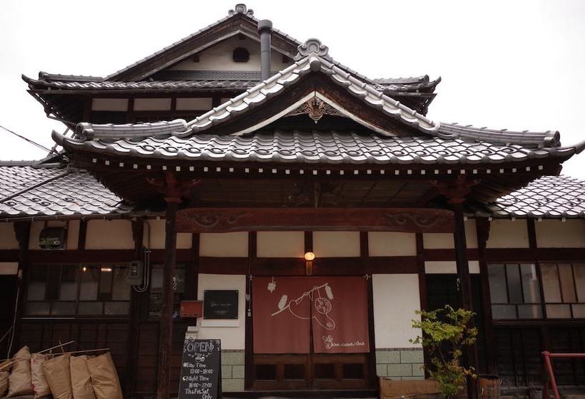 Hostel Cafe & Guesthouse Name Came Ono