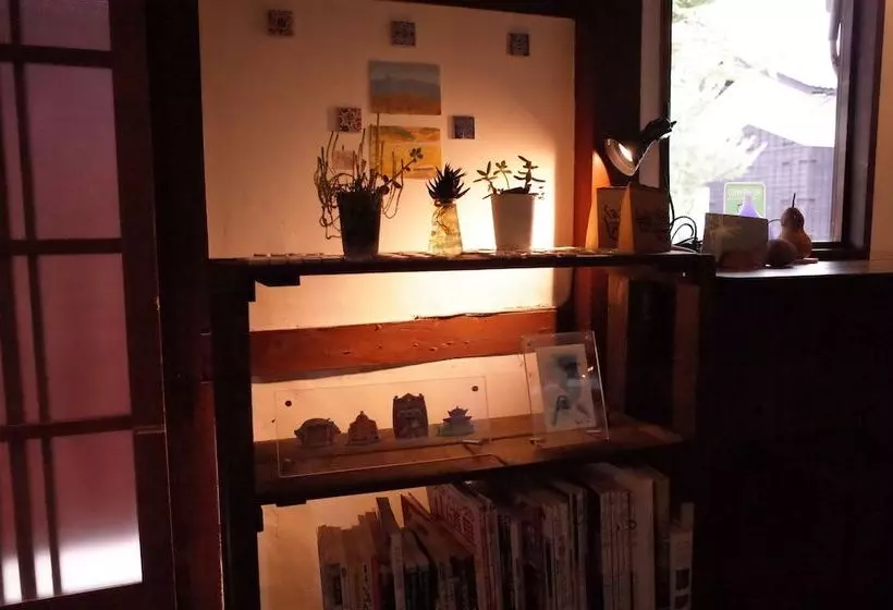 ユースホステル Cafe & Guesthouse Name Came Ono