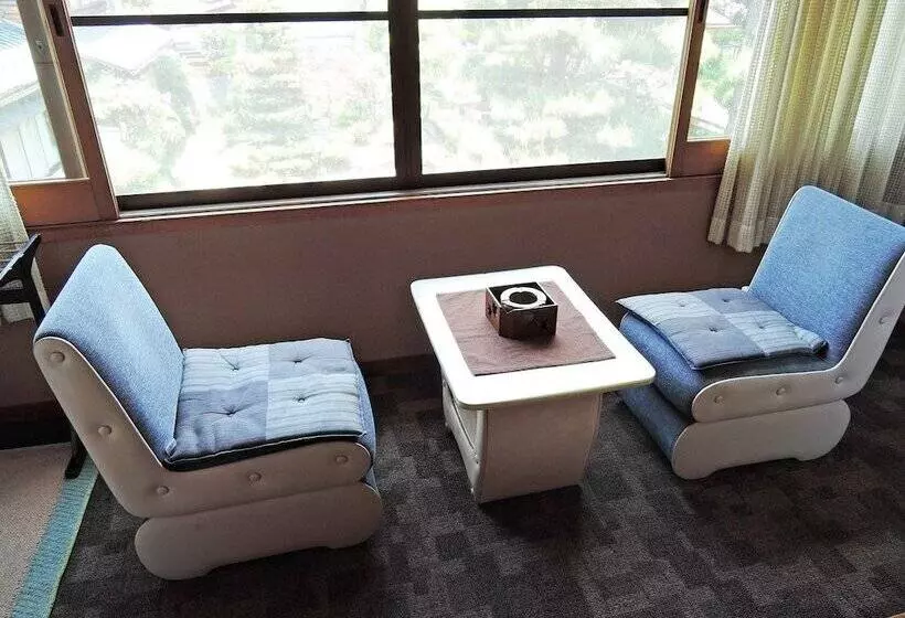 Asahi Ryokan