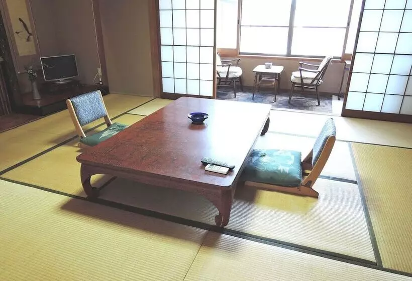 Asahi Ryokan