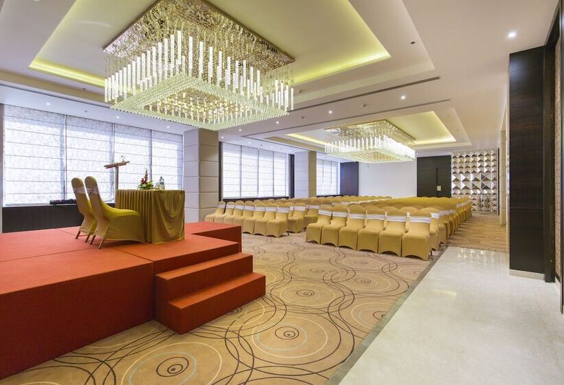 هتل Diyalo Lords  Plaza Birgunj