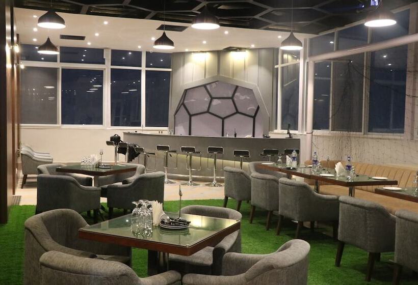 هتل Diyalo Lords  Plaza Birgunj