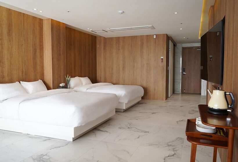 ホテル La Terrace Resort