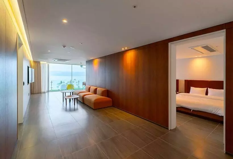 ホテル La Terrace Resort