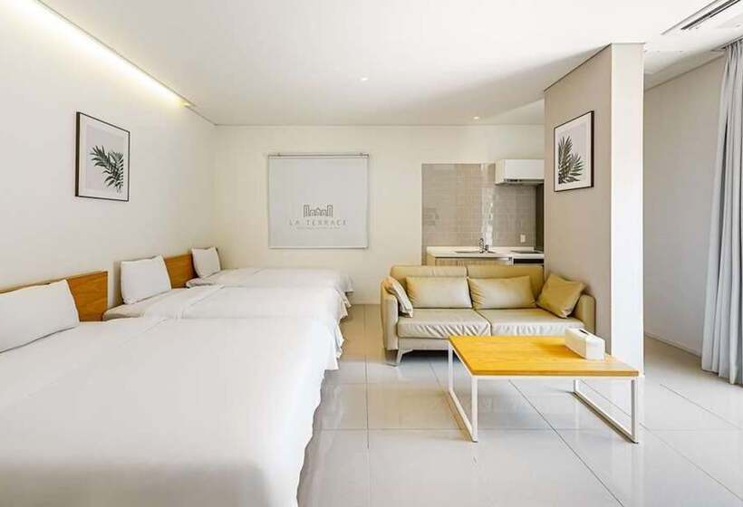 ホテル La Terrace Resort