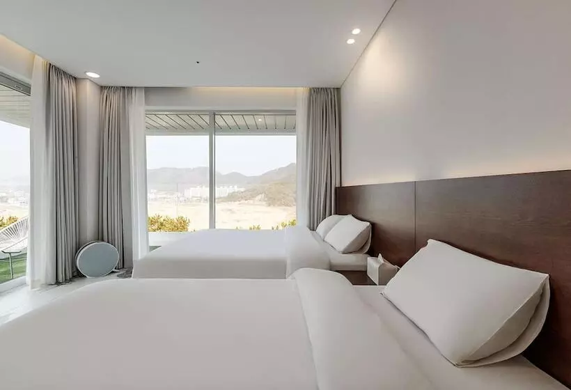 ホテル La Terrace Resort