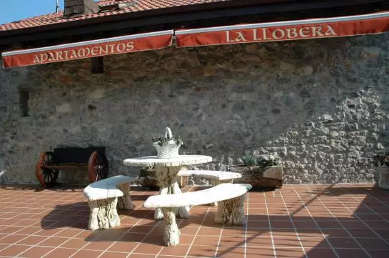 Apartamentos La Llobera