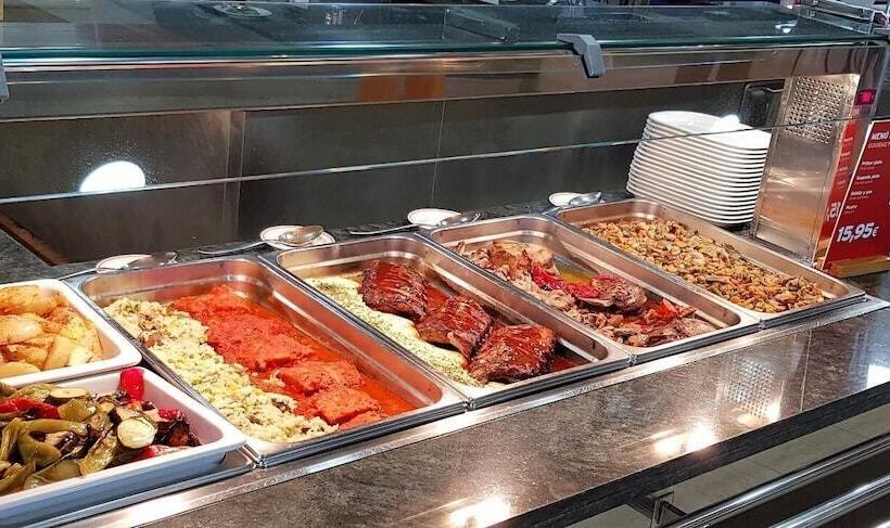 בית מלון כפרי As Monreal Del Campo