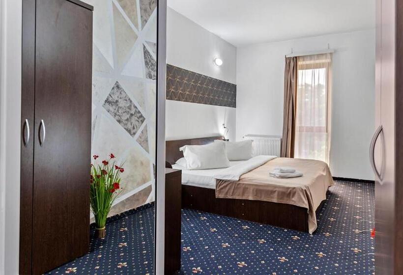 Hotel Charter Otopeni