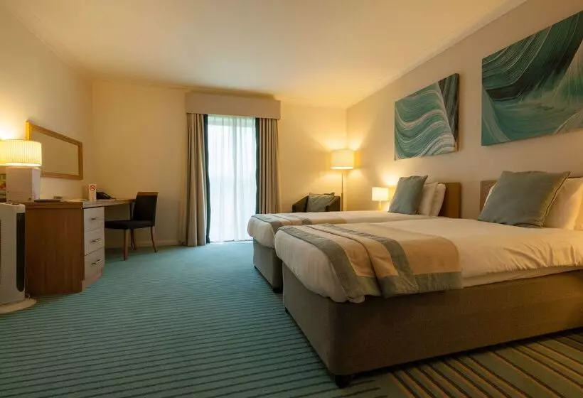 ホテル De Vere Cotswold Water Park