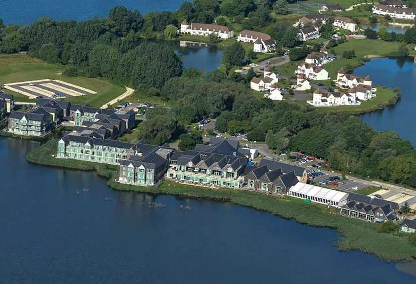 ホテル De Vere Cotswold Water Park