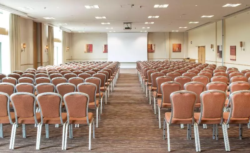 ホテル De Vere Cotswold Water Park