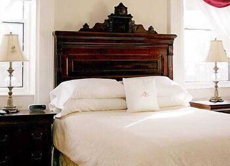 호텔 Desbarres Manor Inn