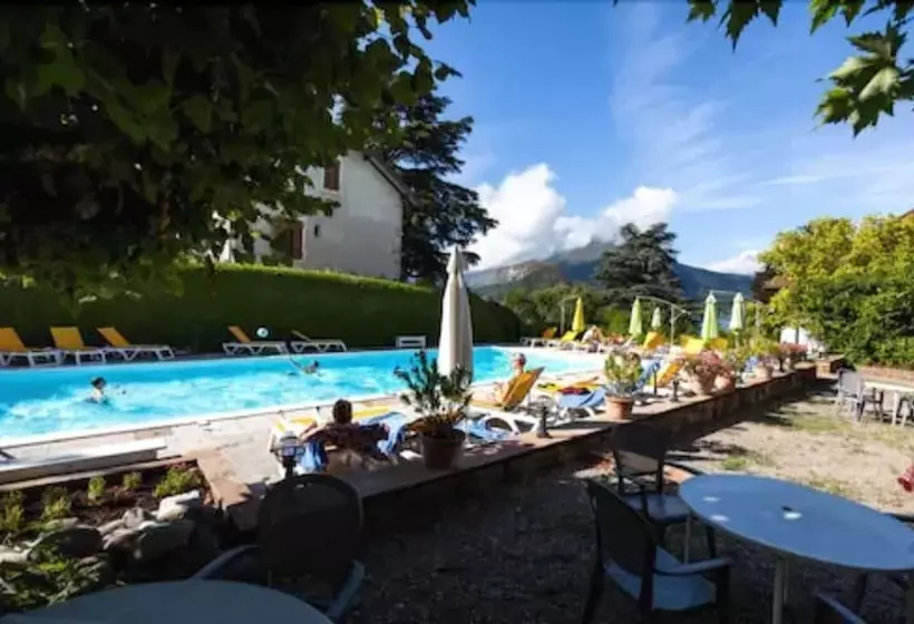 בית מלון כפרי Du Lac