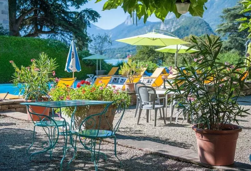 בית מלון כפרי Du Lac