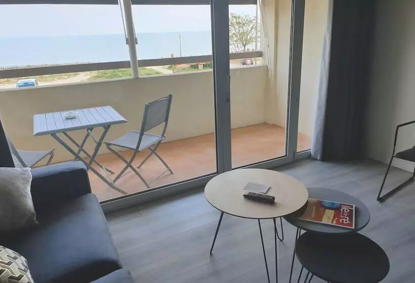 هتل Hôtel Restaurant Le Grand Large Face à La Plage Ile De Ré