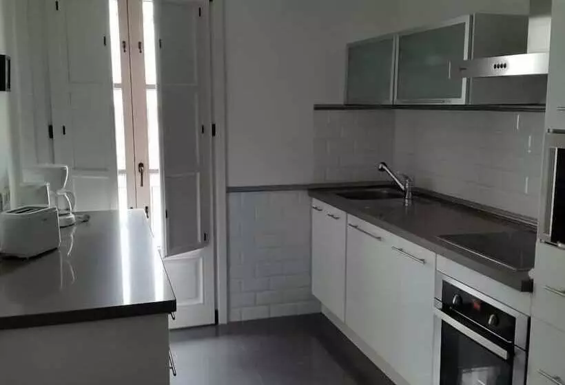 Отель La Villa Marbella