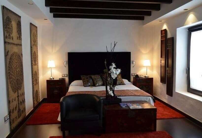 Отель La Villa Marbella