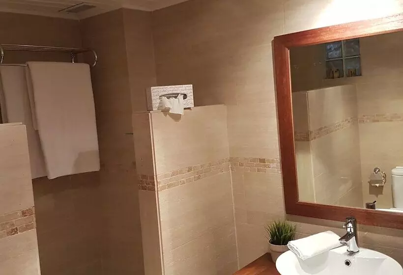 Отель La Villa Marbella