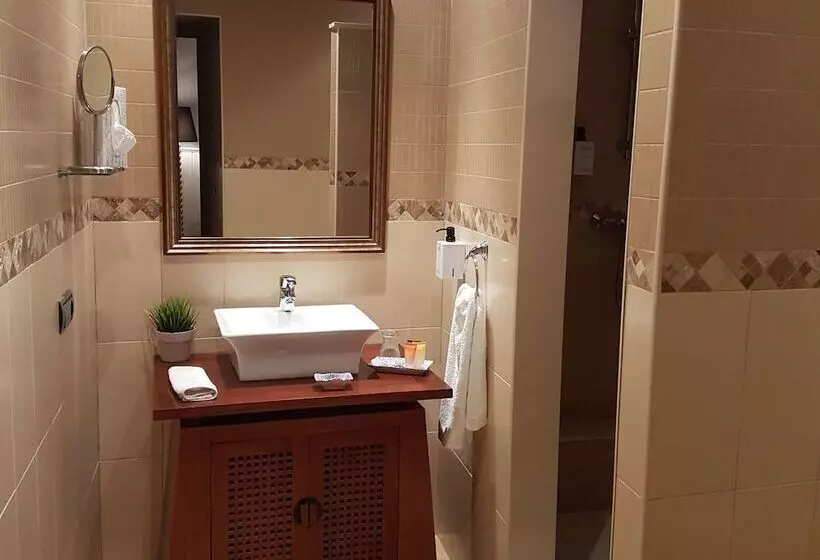 Отель La Villa Marbella