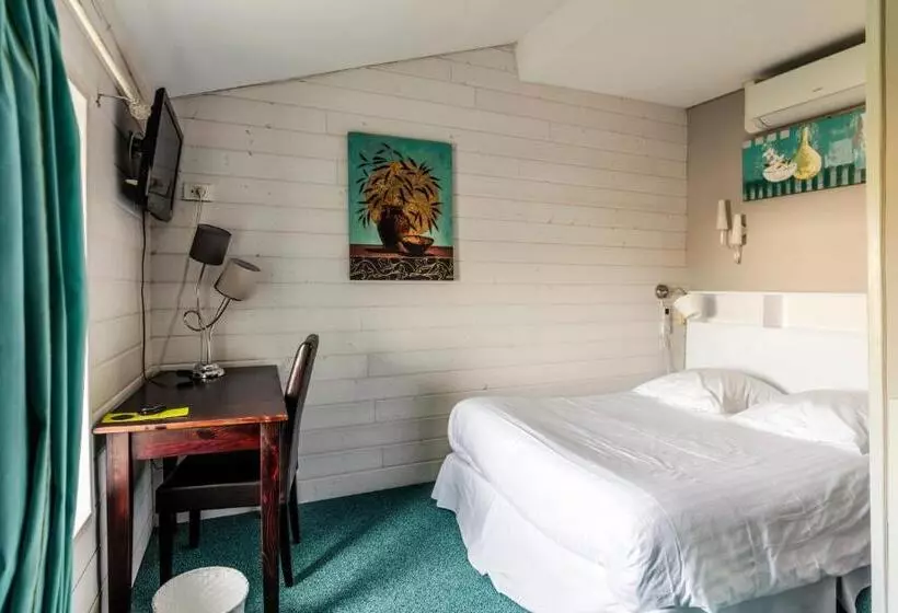 Отель Logis Domaine Du Prieure