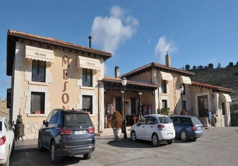 호텔 Milagros Rio Riaza